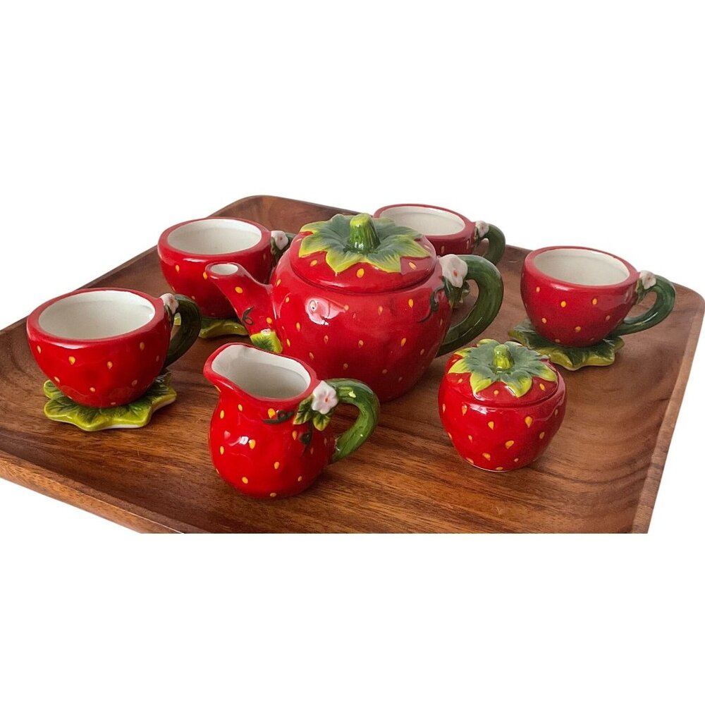 Strawberry Tea Set Ceramic Hand Painted Pot Cups Saucers Kitsch Cottagecore - Picture 3 of 14